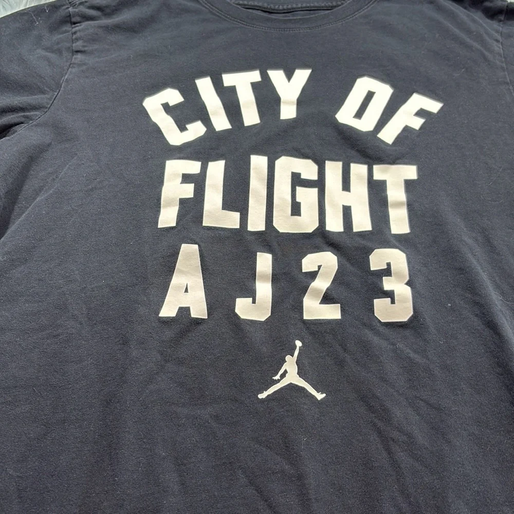 Jordan City of Flight Paris T Shirt Black White sz M